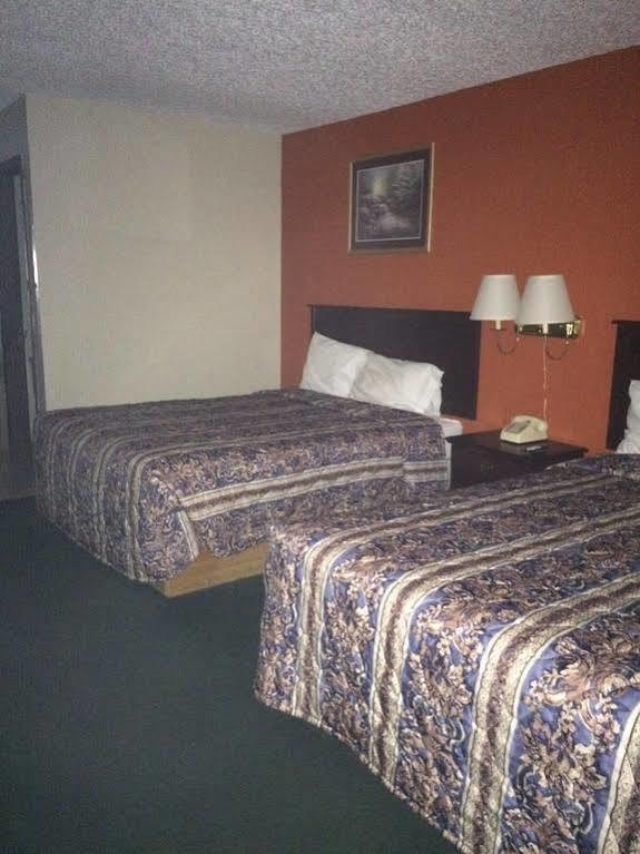Relax Inn Henryetta Exterior foto