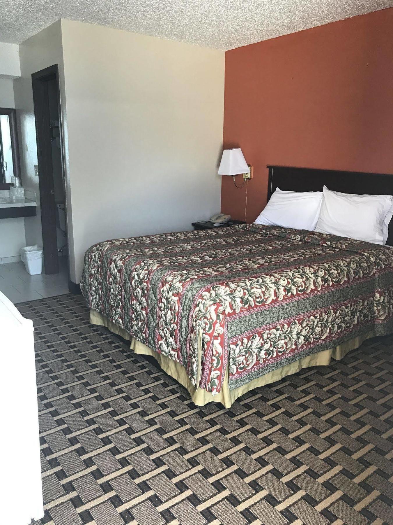 Relax Inn Henryetta Exterior foto